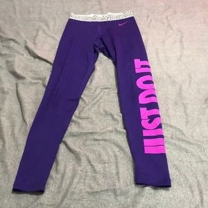 Nike leggings